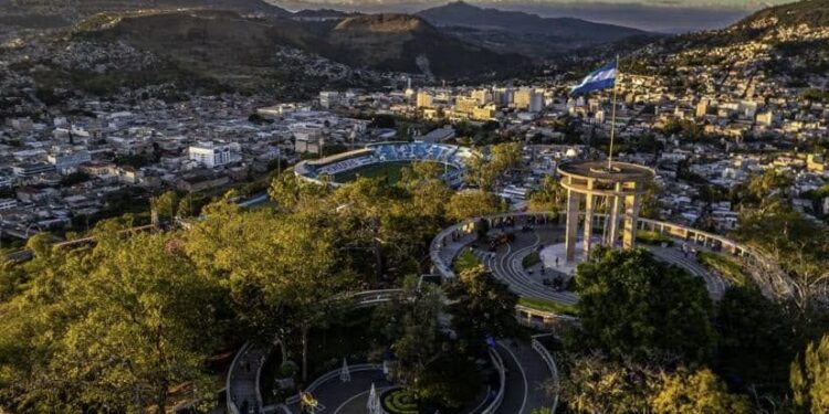 Tegucigalpa celebra 448 años de historia, tradición y cultura