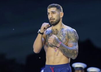 Un luchador de UFC carga contra Topuria por poner en entredicho la seguridad de los guantes de Gaethje: “Ilia es un mal perdedor”