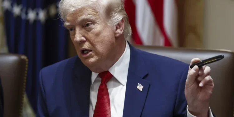 Una demanda acusa al Gobierno Trump de presionar a estados para investigar votantes