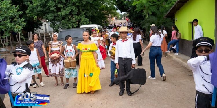 ¡205 años de Independencia! Municipios de Francisco Morazán conmemoran este 15 de septiembre con desfiles patrios