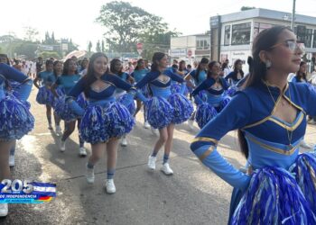 ¡Cortés se viste de azul y blanco! Coloridos desfiles engalanan el “Cumpleaños de la Patria” en sus diferentes municipios