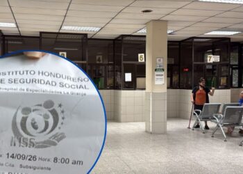 ¡Fregados por todos lados! Asueto de última hora y huelga médica dejan en el aire citas del IHSS este 14 de septiembre