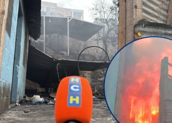 ¡Lo perdieron todo! Pavoroso incendio dejó en la calle a varias familias de la Rivera de La Vega