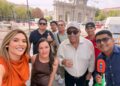 ¡Los catrachos en España se hacen sentir! HCH transmite en vivo desde la Puerta de Alcalá en Madrid