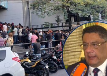 ¡Pacientes pagan platos rotos! Médicos dialogarán con el gobierno, pero sin retomar las atenciones