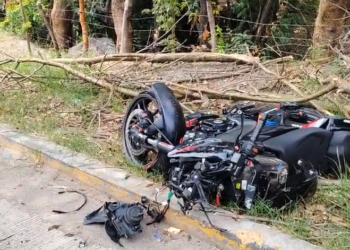¡Tragedia sobre dos ruedas! Un muerto y un herido tras brutal choque de moto contra camión en Sabanagrande