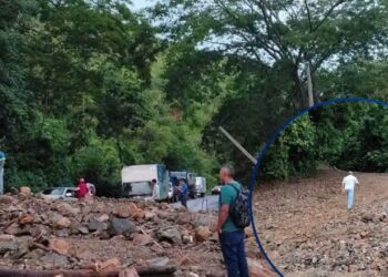 ¡Yoro queda incomunicado con SPS! Derrumbe bloquea la RN23 tras fuertes lluvias