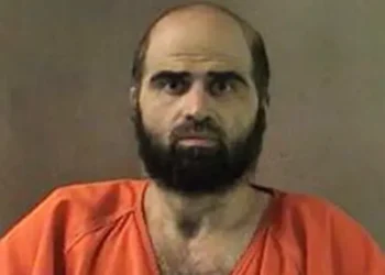Trump aprueba el uso de un pelotón de fusilamiento para la ejecución de Nidal Hasan por la masacre de Fort Hood de 2009