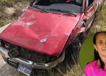 Falla mecánica termina en tragedia: Muere una mujer de 55 años tras volcamiento en Sensenti
