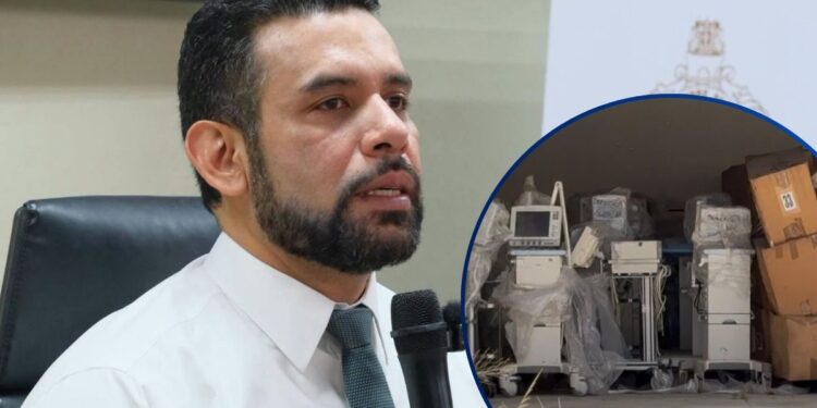 ¡No sabe nada! El desinformado viceministro de SESAL responde a denuncia asegurando que el “equipo amontonado” está en buen estado