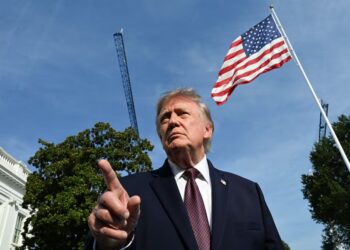 Un juez pide al Gobierno Trump argumentos para restringir las visas a estudiantes y periodistas