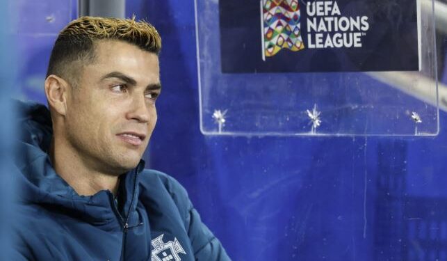 Entrenador y presidente de la Federación portuguesa de fútbol le fueron a suplicar a Cristiano Ronaldo