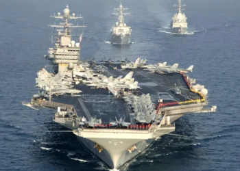 EE.UU. envía un tercer portaaviones y casi 10,000 soldados más a Oriente Medio, según WSJ