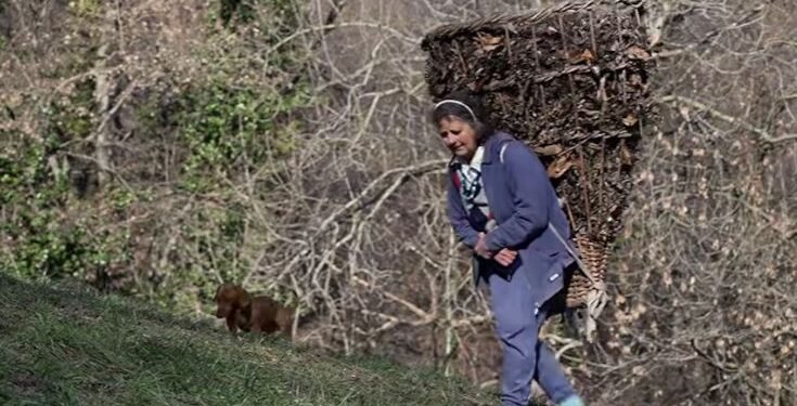 “Estoy más acostumbrada a los animales que a las personas”: Giuseppina, la ermitaña del norte de Italia