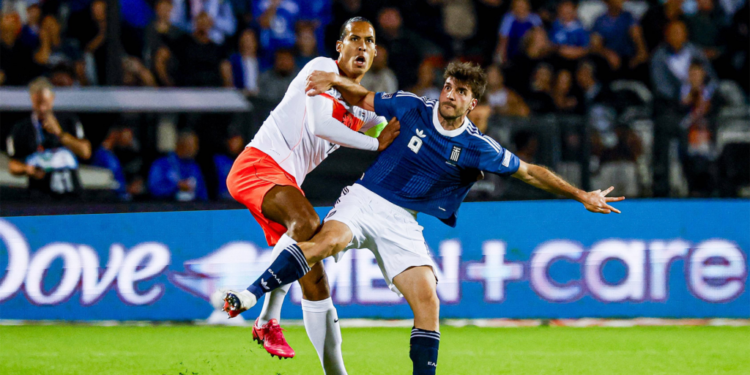 Países Bajos empata 2-2 ante Grecia con gol agónico de Reijnders y sostiene el invicto de Xavi Hernández