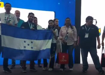 Honduras gana el primer lugar en las olimpiadas de robótica y competirán en Europa en 2027