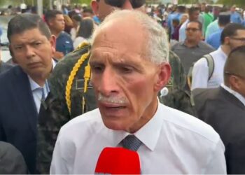 ¿Consideraría a JOH como su asesor? y la respuesta de Nasry Asfura causó sorpresa