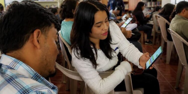 1,000 PYMES están convocadas a la jornada digital donde conocerán nuevas herramientas de inteligencia artificial